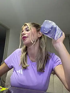  Alicee 1 online show from 10/31/25, 01:02