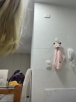  Alicee 1 online show from 12/04/25, 01:37