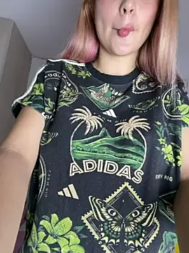  Alicee 1 online show from 02/10/26, 12:09