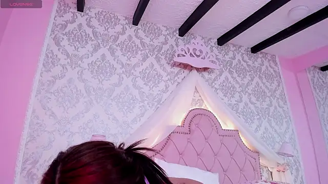 GabrielaSuarez online show from 11/07/25, 01:10