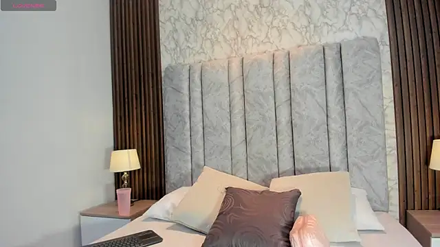 goddessfeetxx online show from 11/04/25, 08:23