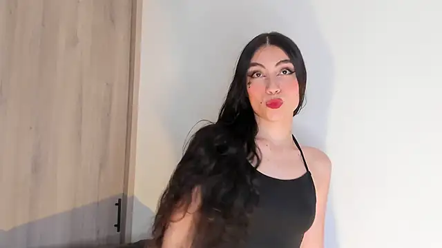 BritanyLnx online show from 10/29/25, 11:03