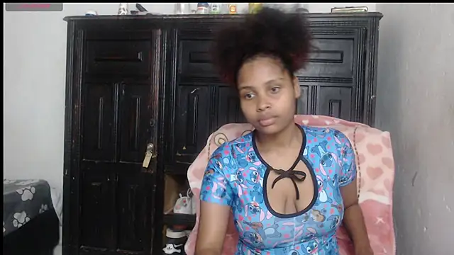 kataleya2021 online show from 10/26/25, 12:22