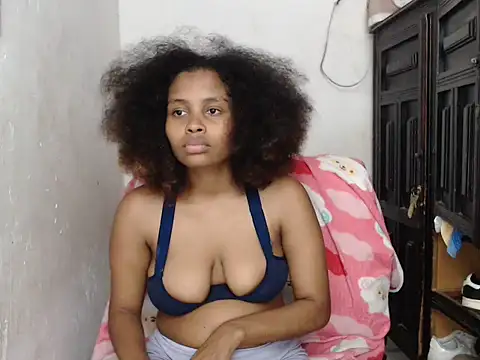 kataleya2021 online show from 11/29/25, 10:54