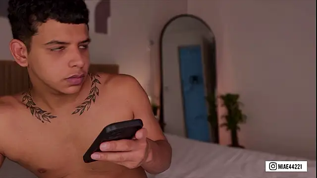 Little Emma 11 online show from 02/28/26, 12:05