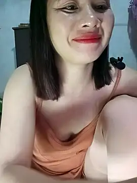 Snapshot of Chmdiemd chatting on 11/12/25, 08:23 Chmdiemd online show from 11/12/25, 08:23