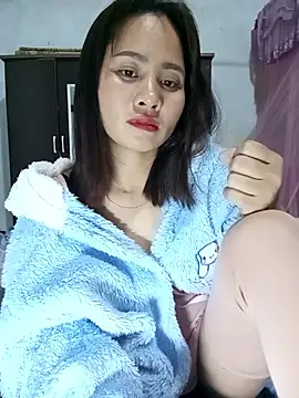 Snapshot of Chmdiemd chatting on 01/15/26, 04:10 Chmdiemd online show from 01/15/26, 04:10