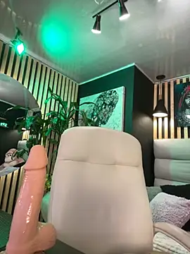 elegant  rouse online show from 11/19/25, 09:37