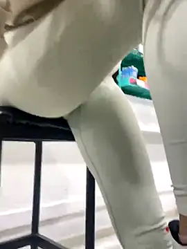 elegant  rouse online show from 10/30/25, 03:27