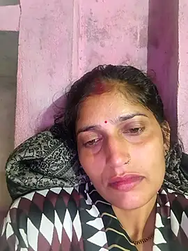 Snapshot of Pooja_shre chatting on 12/01/25, 10:54 Pooja shre online show from 12/01/25, 10:54