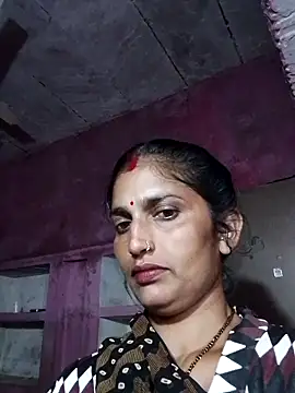 Snapshot of Pooja_shre chatting on 11/08/25, 01:03 Pooja shre online show from 11/08/25, 01:03