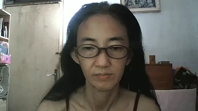 princessD077 online show from 11/29/25, 04:29