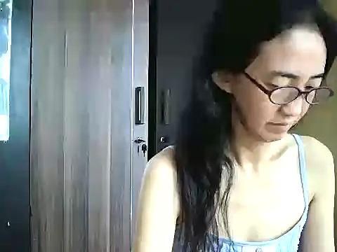 princessD077 online show from 11/17/25, 05:44