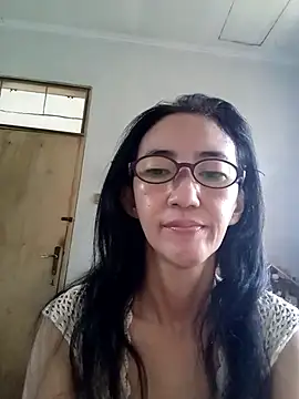 princessD077 online show from 10/31/25, 01:35