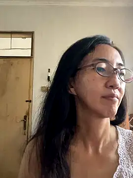 princessD077 online show from 10/20/25, 01:40