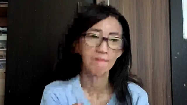 Snapshot of princessD077 chatting on 07/17/26, 03:59 princessD077 online show from 07/17/26, 03:59