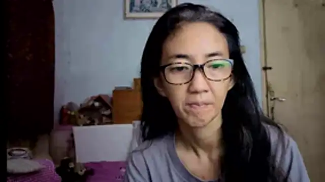 princessD077 online show from 02/18/26, 04:58