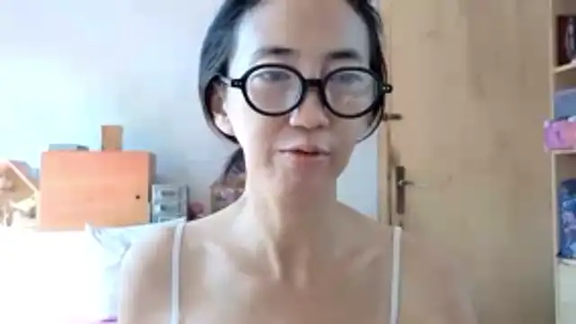 princessD077 online show from 05/17/26, 02:11