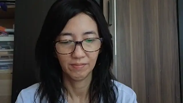 Snapshot of princessD077 chatting on 07/21/26, 05:53 princessD077 online show from 07/21/26, 05:53