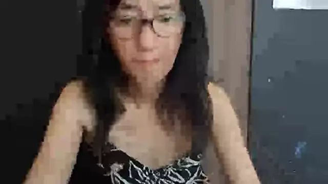Snapshot of princessD077 chatting on 06/30/26, 03:39 princessD077 online show from 06/30/26, 03:39