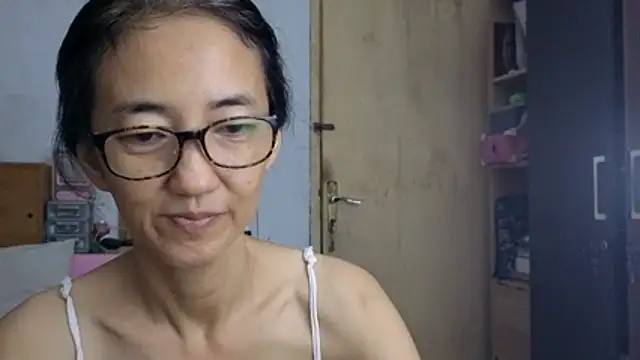 princessD077 online show from 06/04/26, 05:39