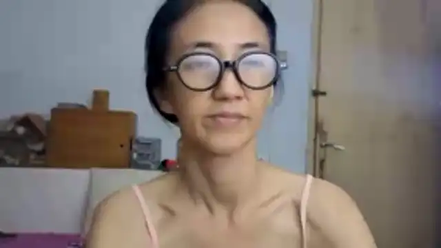 princessD077 online show from 04/27/26, 05:00