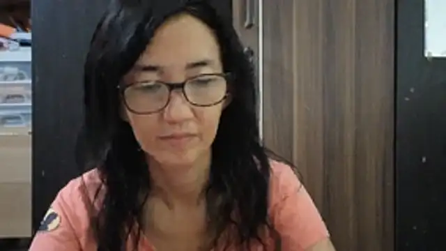 Snapshot of princessD077 chatting on 07/13/26, 04:28 princessD077 online show from 07/13/26, 04:28