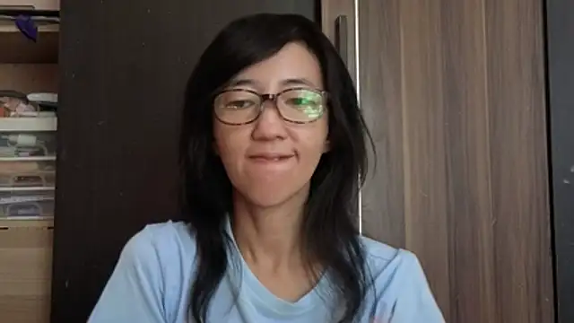 Snapshot of princessD077 chatting on 07/02/26, 03:23 princessD077 online show from 07/02/26, 03:23