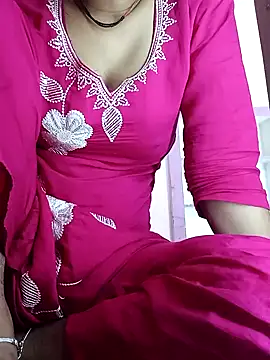 Snapshot of CUTE_kalpna chatting on 06/01/26, 06:46 CUTE kalpna online show from 06/01/26, 06:46