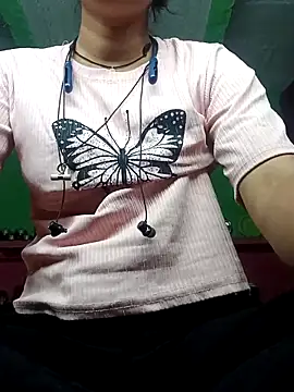 Snapshot of CUTE_kalpna chatting on 10/22/25, 01:49 CUTE kalpna online show from 10/22/25, 01:49