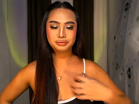 Snapshot of BigBrownCock_Candice chatting on 11/01/25, 06:46 BigBrownCock Candice online show from 11/01/25, 06:46