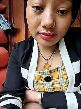 Sinhlinh2020 online show from 10/26/25, 03:07