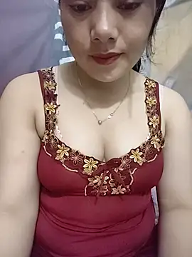 Snapshot of Sinhlinh2020 chatting on 05/25/26, 01:05 Sinhlinh2020 online show from 05/25/26, 01:05