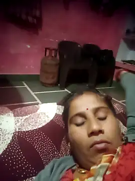 OliveGreen22 online show from 11/09/25, 04:00