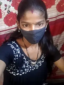 Itz Aisha   online show from 04/24/26, 05:42