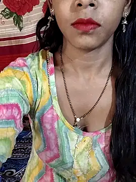 Itz Aisha   online show from 03/10/26, 06:28