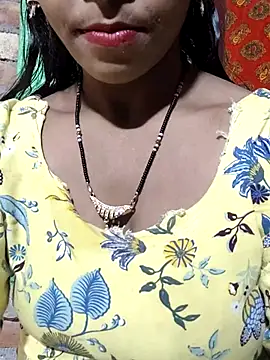 Itz Aisha   online show from 03/13/26, 08:41