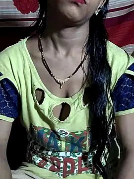 Itz Aisha   online show from 10/30/25, 07:06