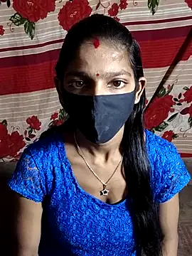 Itz Aisha   online show from 11/27/25, 09:54