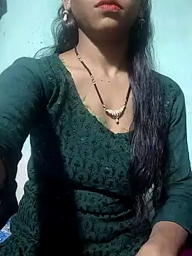 Snapshot of Itz_Aisha__ chatting on 02/20/26, 05:48 Itz Aisha online show from 02/20/26, 05:48