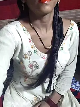 Itz Aisha   online show from 11/04/25, 06:01