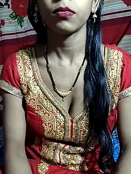 Itz Aisha   online show from 11/13/25, 07:12