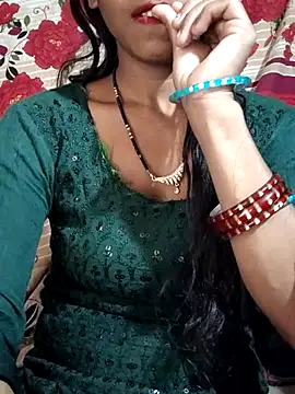 Itz Aisha   online show from 03/03/26, 06:09