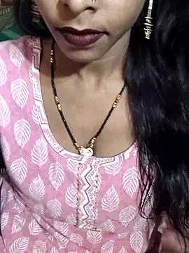 Snapshot of Itz_Aisha__ chatting on 07/15/26, 05:36 Itz Aisha online show from 07/15/26, 05:36