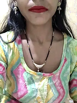 Snapshot of Itz_Aisha__ chatting on 02/27/26, 05:07 Itz Aisha online show from 02/27/26, 05:07