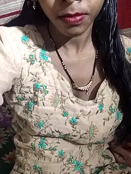 Itz Aisha   online show from 03/20/26, 05:19