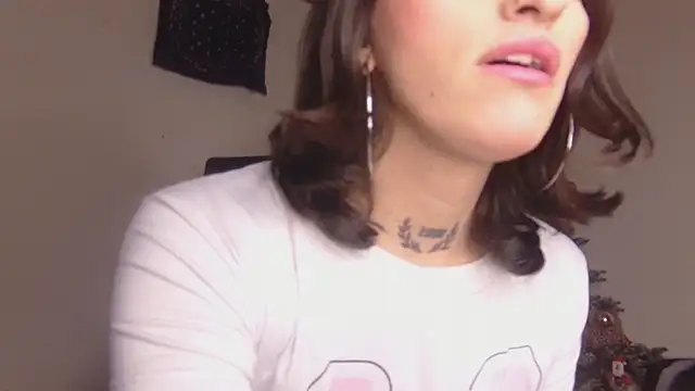 Snapshot of Scarlett_crastrawberry chatting on 01/09/26, 10:28 Scarlett crastrawberry online show from 01/09/26, 10:28