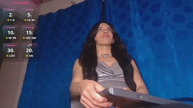 Scarlett crastrawberry online show from 10/23/25, 08:51