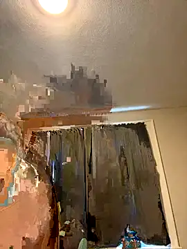 faithorsini8 online show from 10/24/25, 07:02