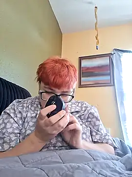 faithorsini8 online show from 04/15/26, 02:43